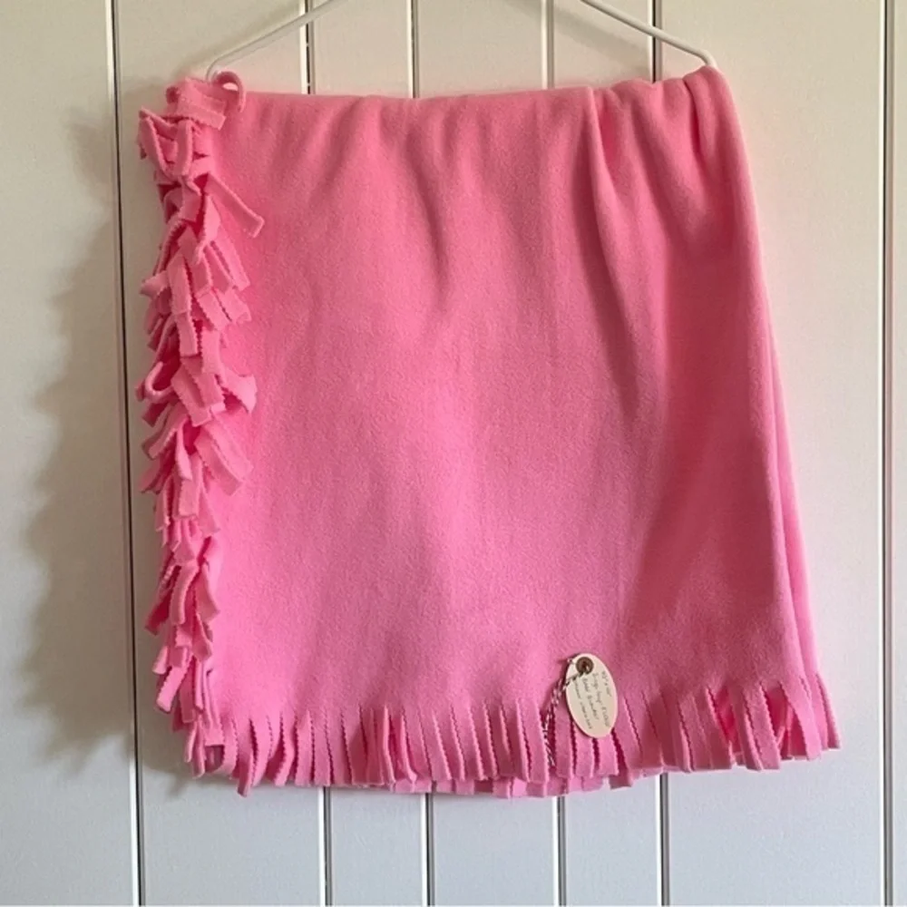 $5 SALE Handmade Pink Fleece Baby Blanket NWT Wide Fringe Kids Bedding